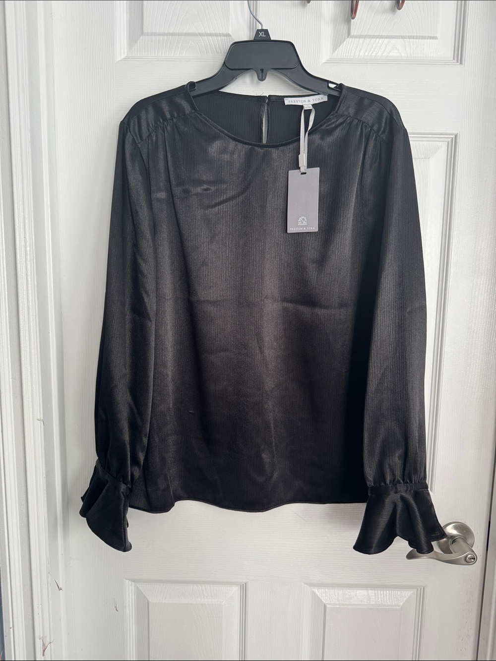 Black Women's Long-Sleeve Ruffle Cuff Blouse -